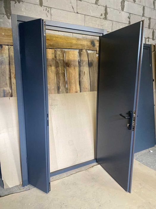 Двері двосторонні утеплені мінватою. Замір. Доставка