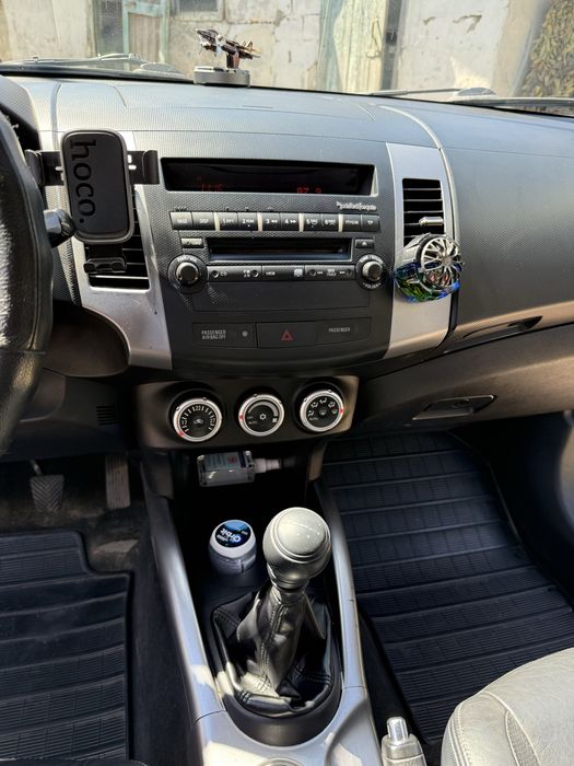 Mitsubishi Outlander XL 2.0