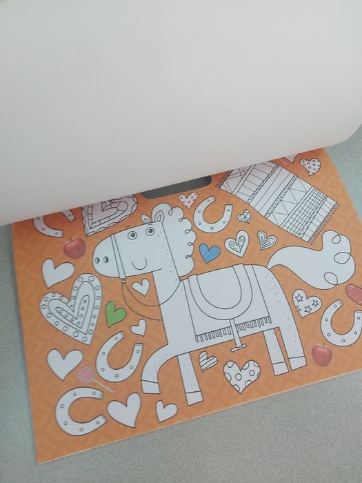 Livro | Princesas alegres | Porto Editora | NOVO