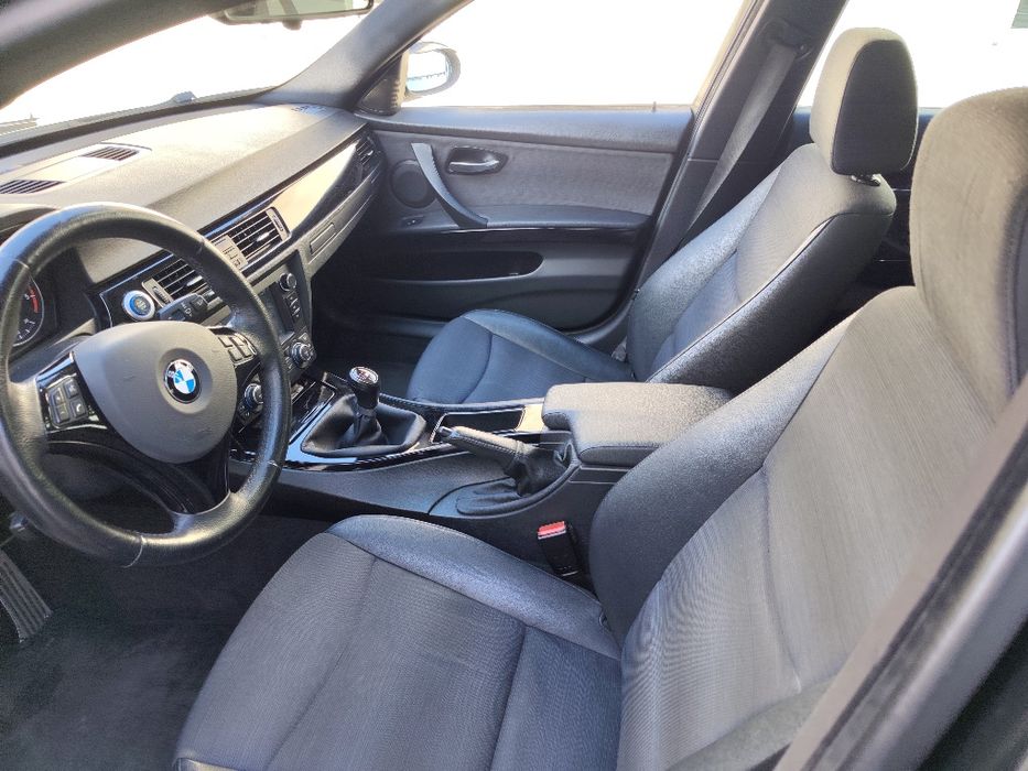 Bmw E91 320D Versão sport 2008 Motor 177cv caixa manual 6 velocidades muitíssimo bom estado