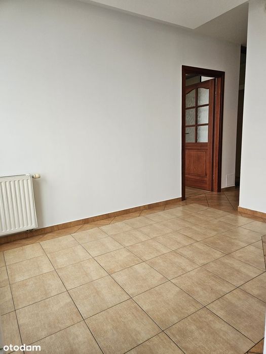 Jasne 2-pokojowe mieszkanie, loggia. Blisko planowanego metra-14piętro