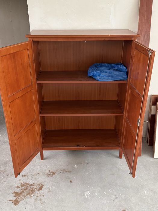 Sprzedam komplet mebli