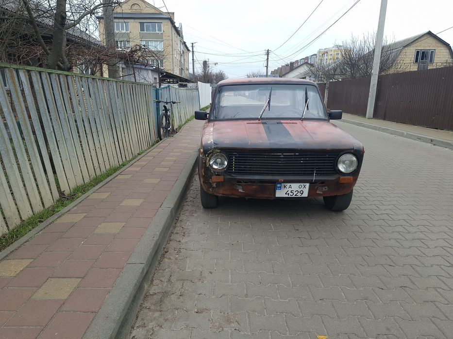 Ваз 21011 на полном ходу