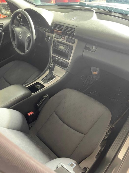 MB C220 CDi W203/S203 143CV/150CV p/ Peças