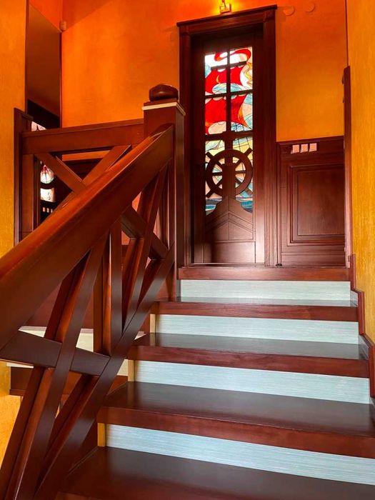 Продам шикарный дом усадьбу в районе Победы