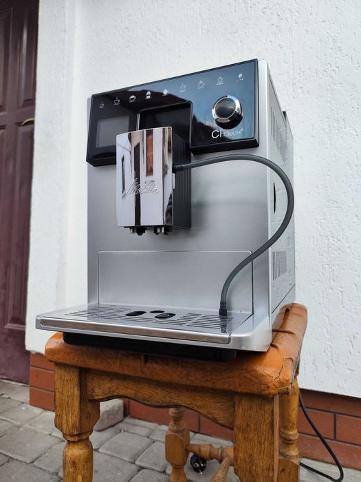 Кавомашина кофемашина Melitta Caffeo CI Touch F 63 0-101