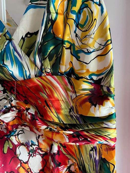 Jasna sukienka Monnari