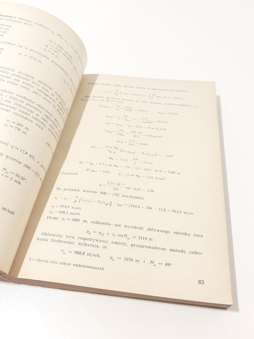 Teoria lotu rakiet niekierowanych MON 1961r
