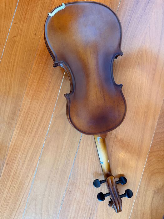 Violino 3/4 Stentor Student II completo, com estojo e espaleira Wolf