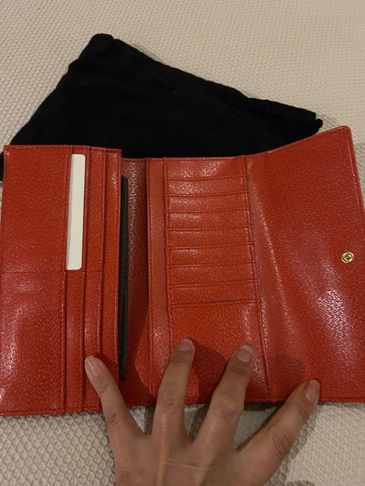 Carteira da marca DKNY