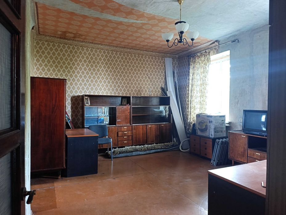 Продам 4-кімнатну квартиру 77кв.м в районі пр.І.Мазепи (новий варіант, можна серттфікат, ваучер і т.д.)