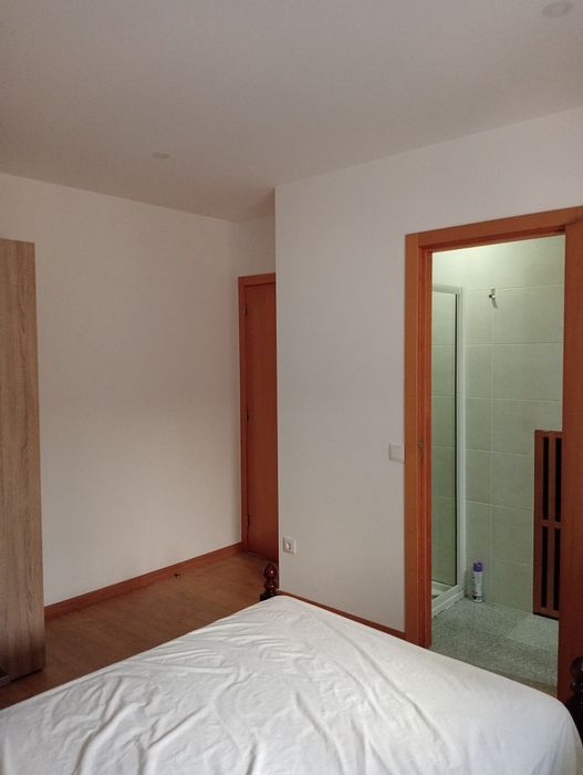 Alugo quartos nos Marrazes Leiria