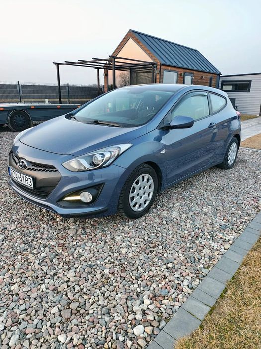 Hyundai I30 1,4 benzyna 99KM coupe manualna skrzynia, 2013r