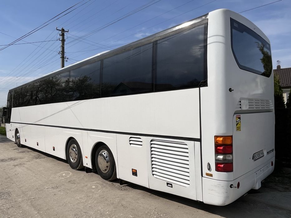 Пасажиоські перевезення автобуси 50 та 65 місць.По Украіні та Європі