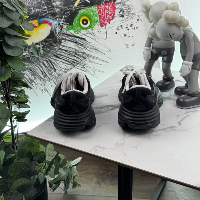 Кросівки Hoka Bondi 8 40 розмір E1076