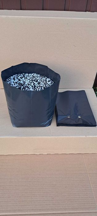Doniczki foliowe 2l -100szt. PRODUCENT