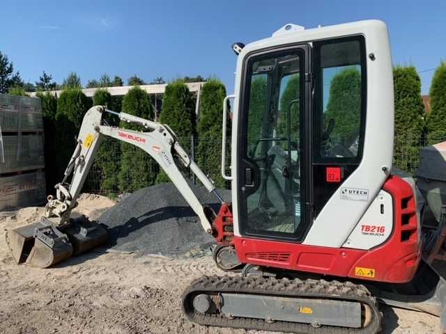 Wynajem oraz usługi minikoparka TAKEUCHI, wiertnica, grabie