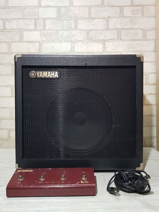 60Вт Комбопідсилювач YAMAHA DG60FX-112 б/у х Німеччини