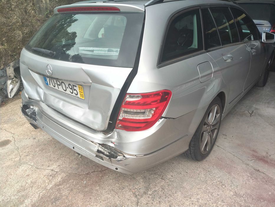 Mercedes c220acidentada