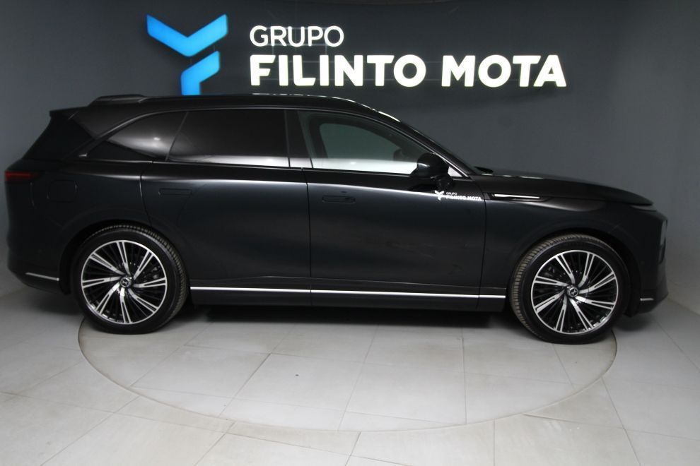 Xpeng G9 93.1 kWh AWD Performance foto 2