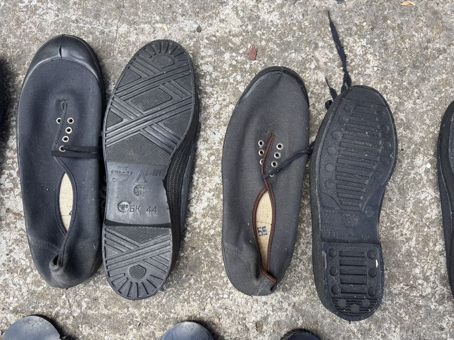 Продам абсолютно новую спортивную обувь