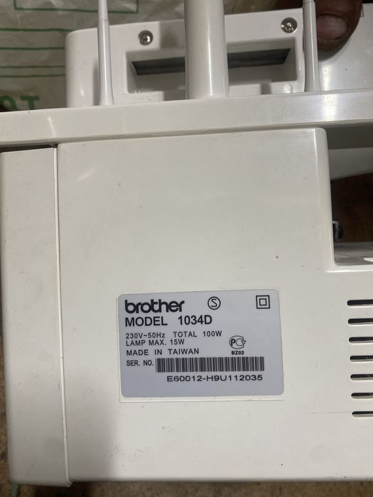 Оверлок brother 1034D