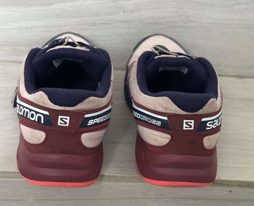 Obuwie damskie  trekingowe Salomon model M0  37