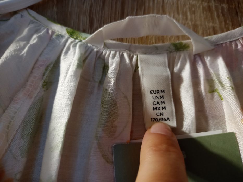 Sukienka na lato h&m krótka kwiaty M