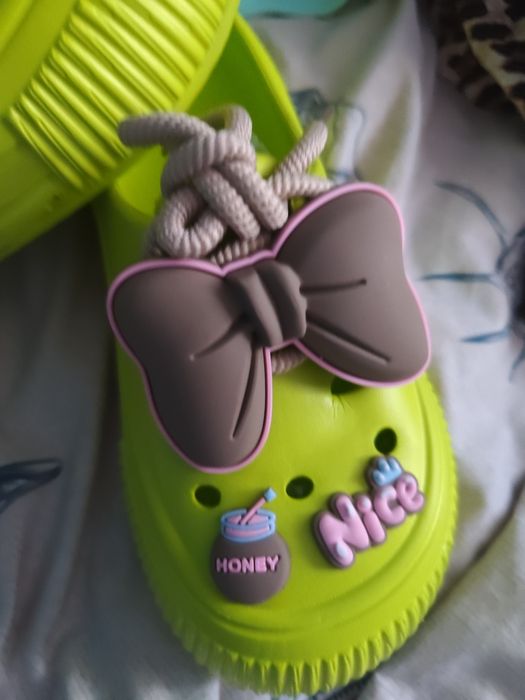 Limonka klapki gumowe 39