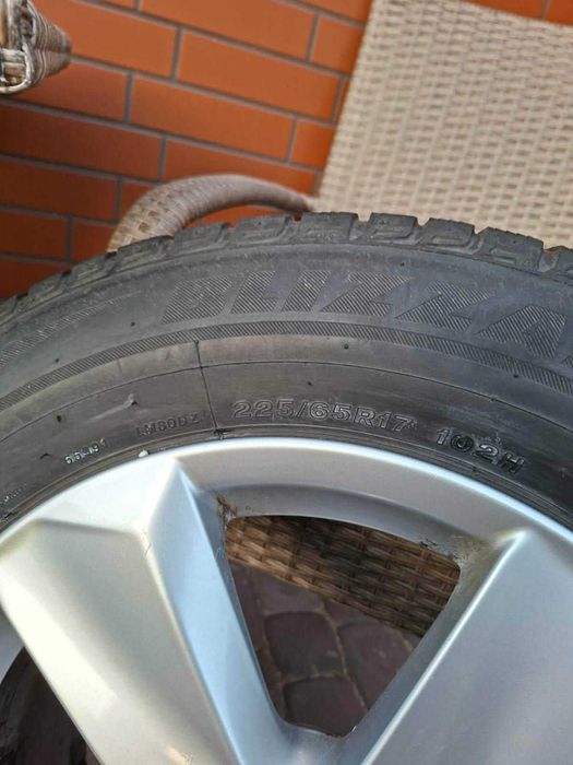 Komplet kół zimowych 17" Lexus | Opony Bridgestone Blizzak 225/65R17 | 5x114.3