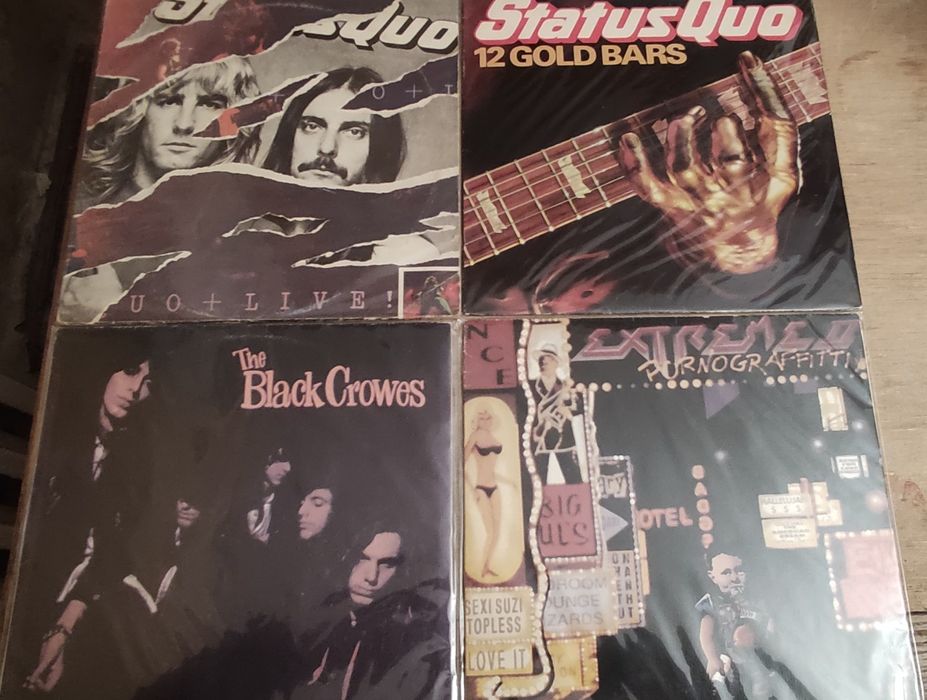 Вінілові платівки (metal / rock music)