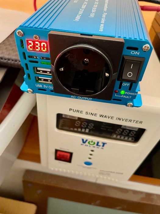 Інвертор Foval 2600W 12В–220В Чистий Синус для чутливої техніки. Новий