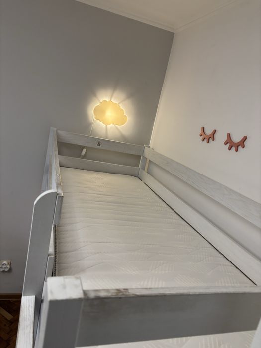 Ліжко дитяче двоярусне-двоповерхове масив дуба