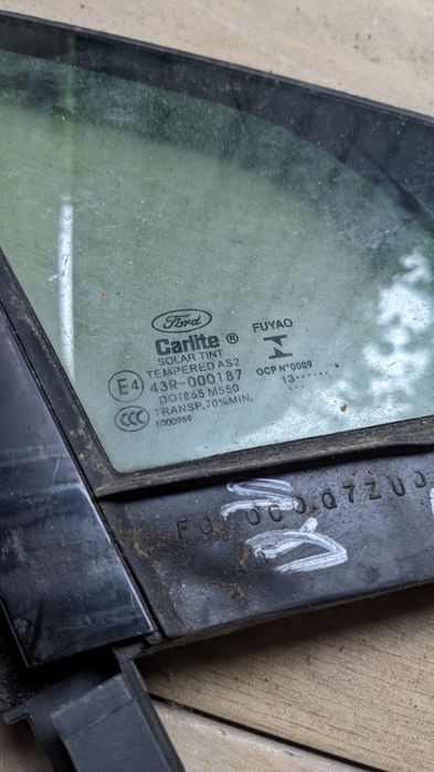 Форточка стекло ford fusion mk5 передней правой двери