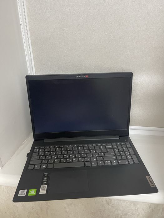 Lenovo ideapad 3 i3