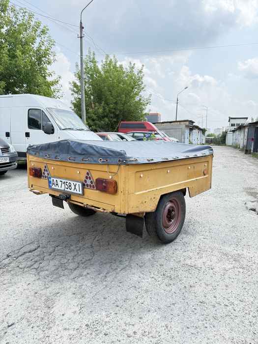 Продам прицеп легковий Зубрьонок з документами.