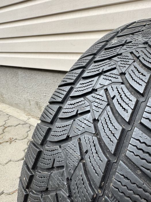 Резина 225/65 r 17зима
