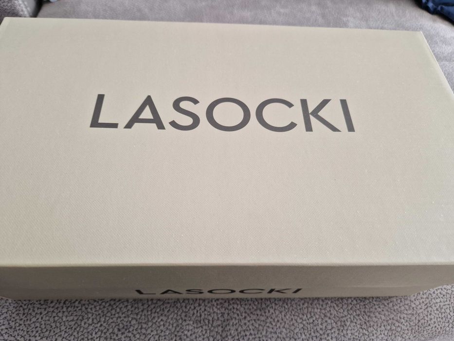 Półbuty skórzane Lasocki