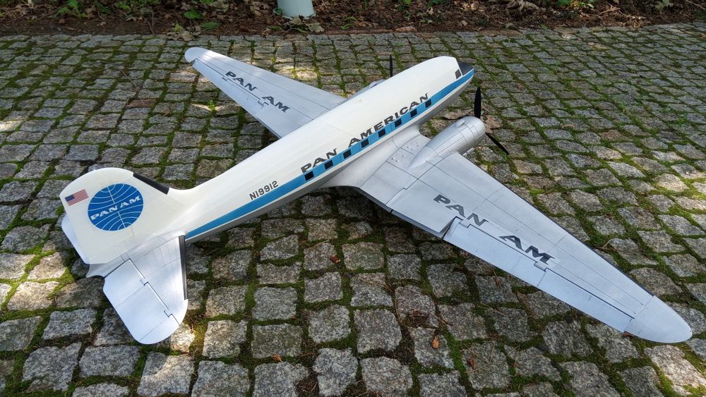 DC3 model samolotu  (druk 3D)
