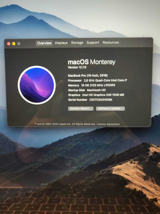 MacBook Pro 15" 2017 Touch Bar - i7 2,6GHz 16GB RAM 250GB  Storage