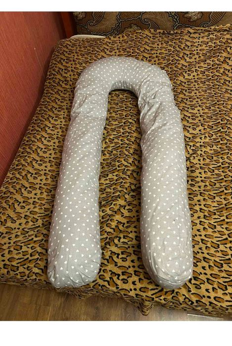 Подушка для беременных и кормящих.