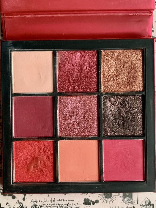 Palety Huda Beauty Topaz Obsessions + Ruby Obsessions gratis