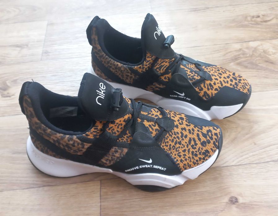 Nike SuperRep Groove Leopard