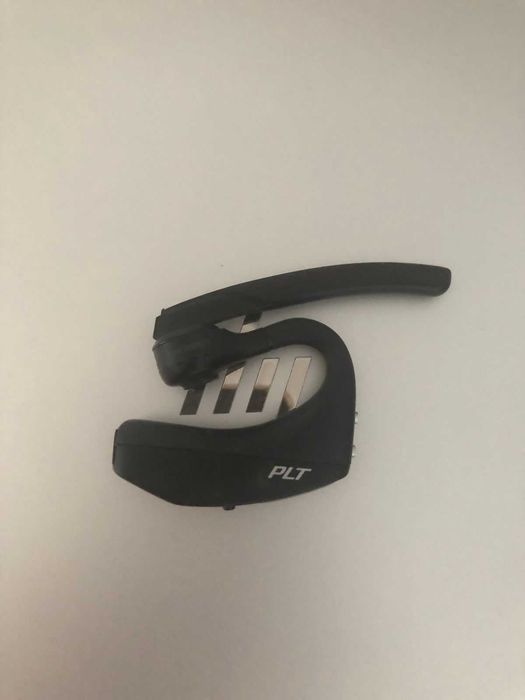 Bluetooth-гарнітура Plantronics Voyager 5200