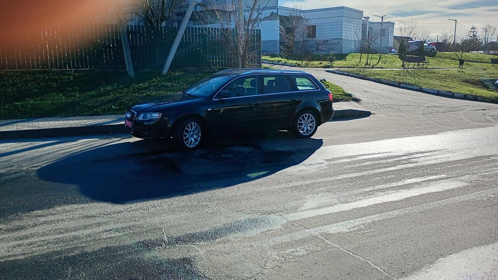 Свіжопригнаний автомобіль у відмінному стані!