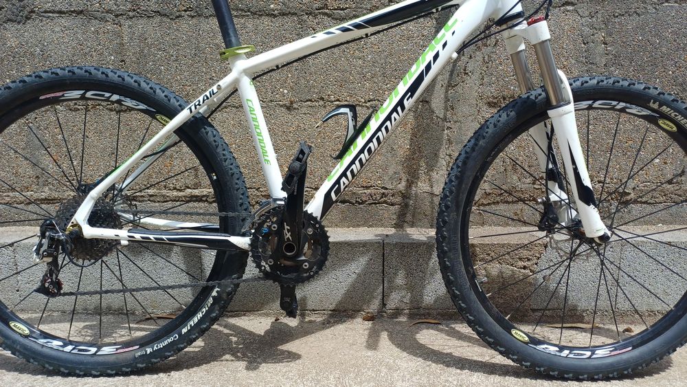Bicicleta Cannondale Trail SL4 Roda 26 - MTB em bom estado
