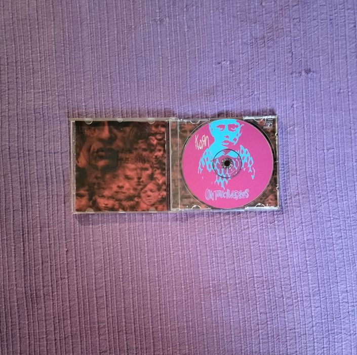 Korn, Untouchables