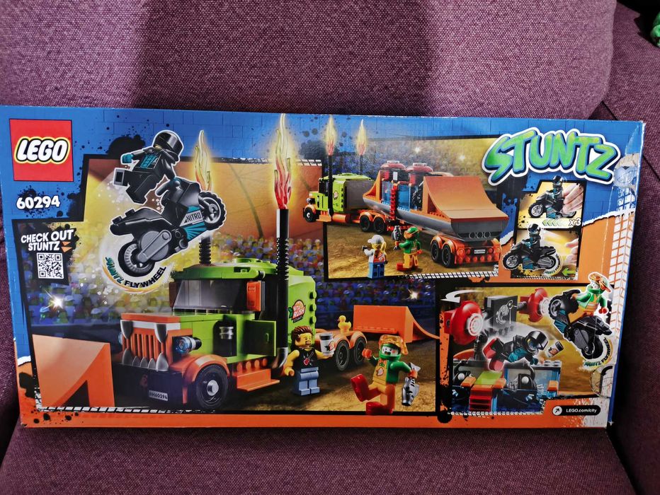 Brinquedo NOVO Lego motas