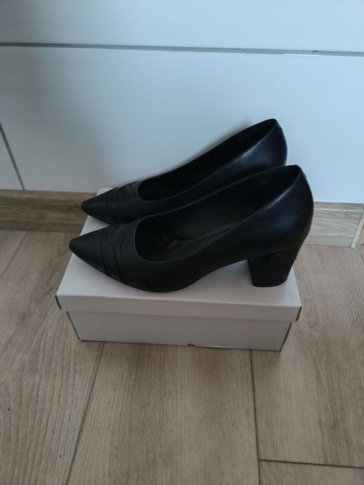 Czółenka damskie półbuty rozmiar 40 Lasocki