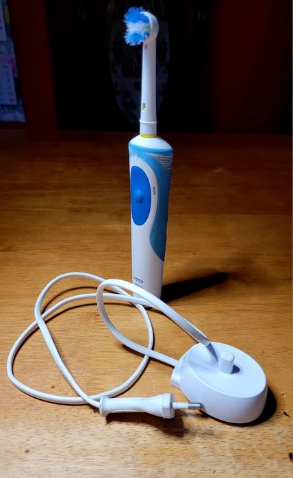 Szczoteczka elektryczna Braun Oral-B